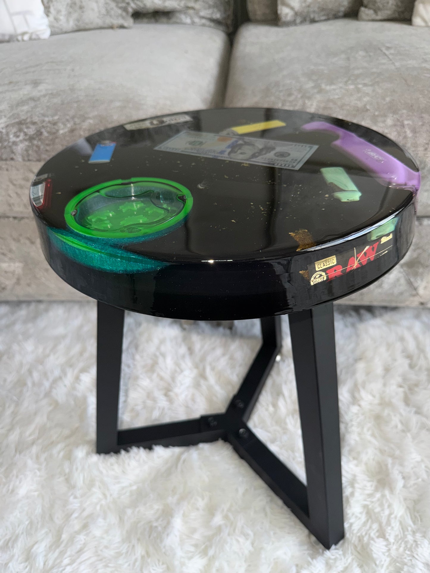“Smoke Session” Table