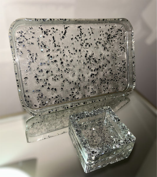 “Shattered Glass” Set