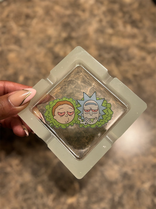 “R&M” Ashtray